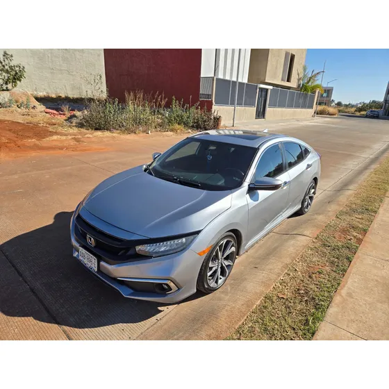 Honda Civic 1.5 Turbo Touring I-style Cvt