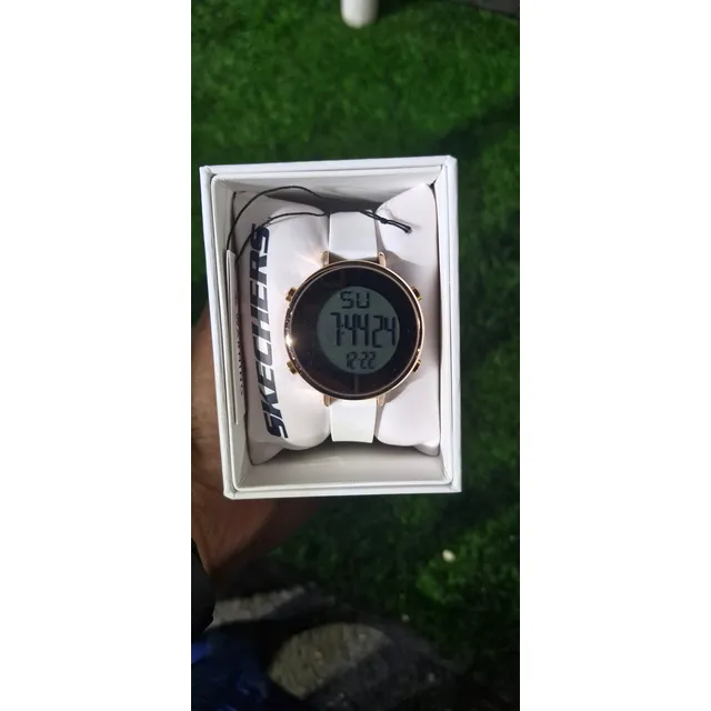 Reloj Schecker