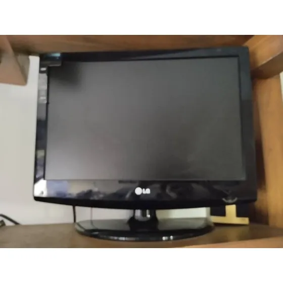 Televisor  LG 19 Impecable