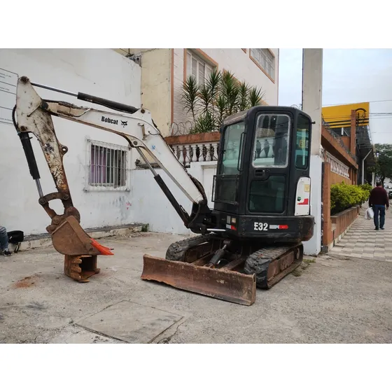 E32 Ar Condicionado Toda Revisada