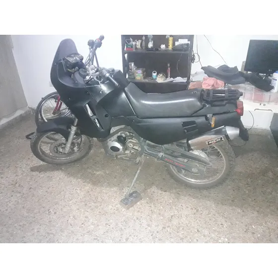 Vendo Motocros Gilera Shael 200