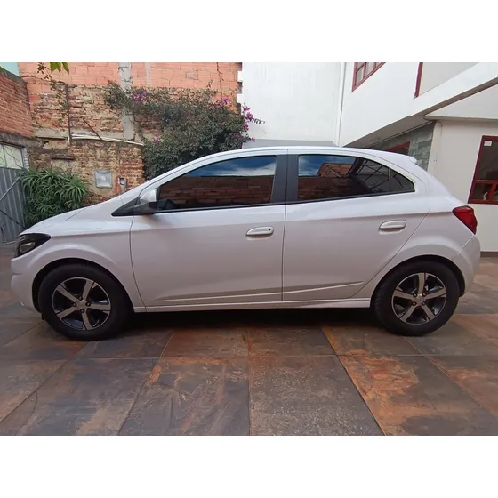 Chevrolet Onix 1.4 Ltz 5 P