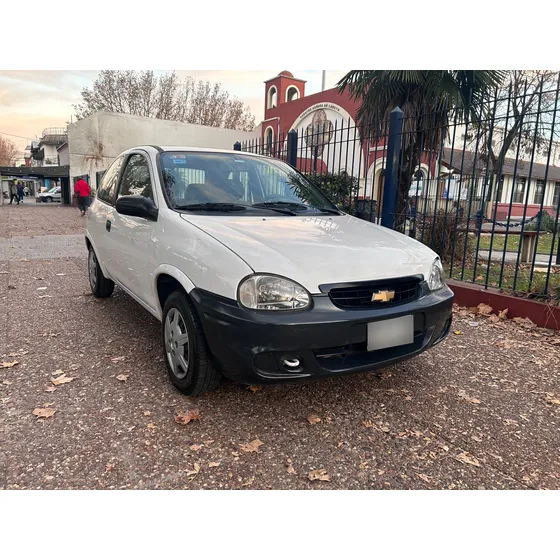 Chevrolet Classic 1.4 3p