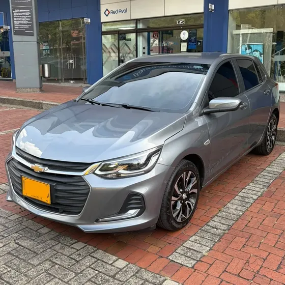 Chevrolet Onix 2023 1.0t Premier Hatch At