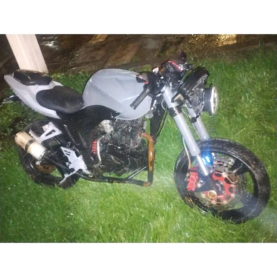 Motor 250cc.  6 Velocidades