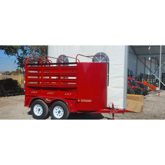 Remolque Ganadero Cap. 3000kg