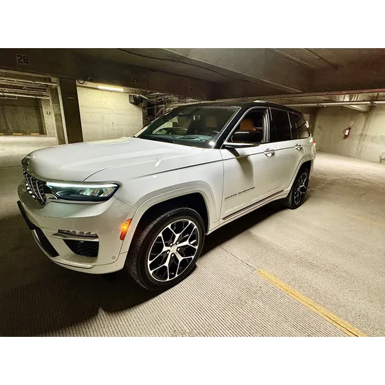 Jeep Grand Cherokee 5.7 Summit Elite Plinum 4x4 At