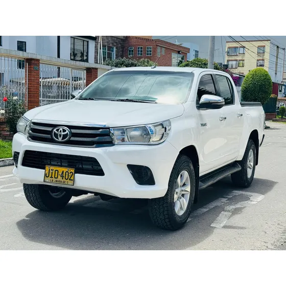 Toyota Hilux 2.4 4x4 Diésel