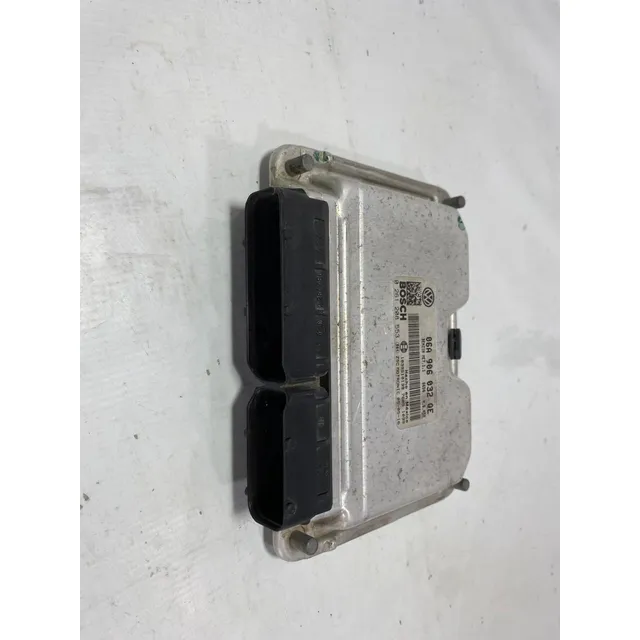 Computadora Ecu Ecm Vw Bora 2.5 2005 Automático