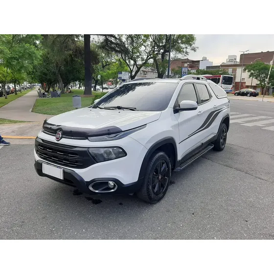 Fiat Toro 1.8 Freedom 4x2 At