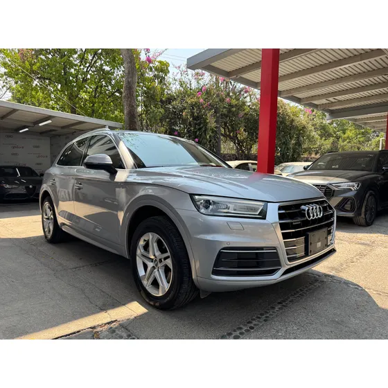 Audi Q5 2.0 L T Select Dsg
