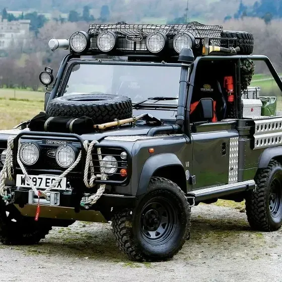 Land Rover Santana 1972 2.3
