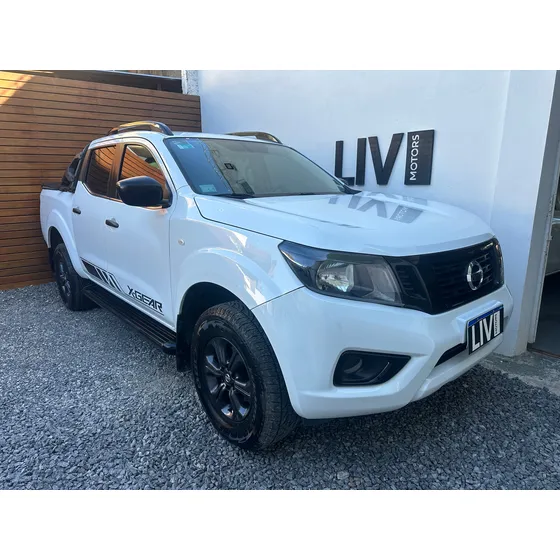 Nissan Frontier X-gear + Cd 4x2 At