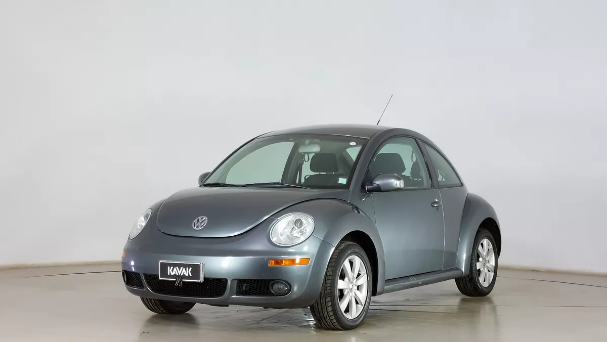 Volkswagen Beetle 2.0 At