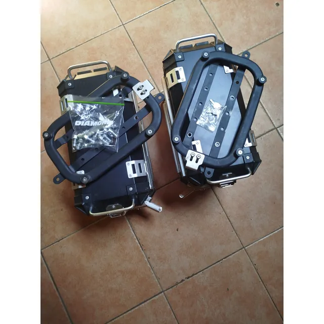 Maleteros Laterales Moto 35lt