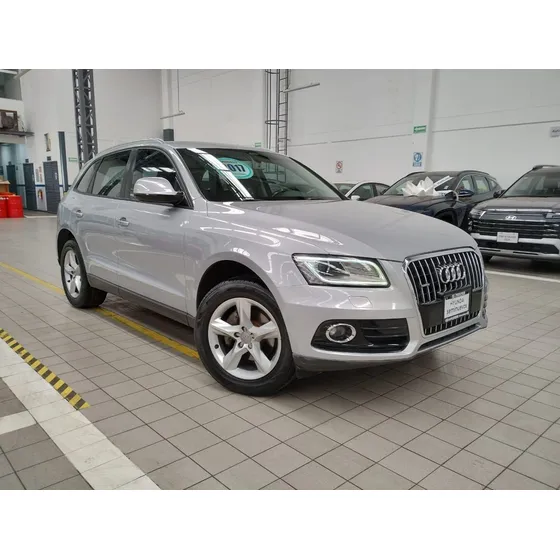 Audi Q5 2.0 L4 Trendy Tiptronic At