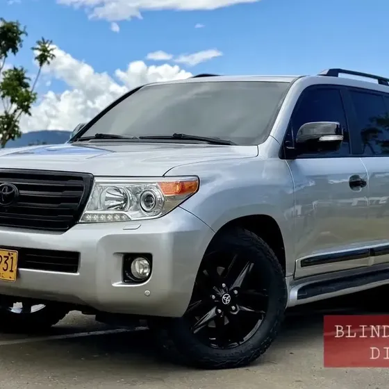 Toyota Land Cruiser 2015 4.5 Imperial Lc200 Diésel Blindaje 2
