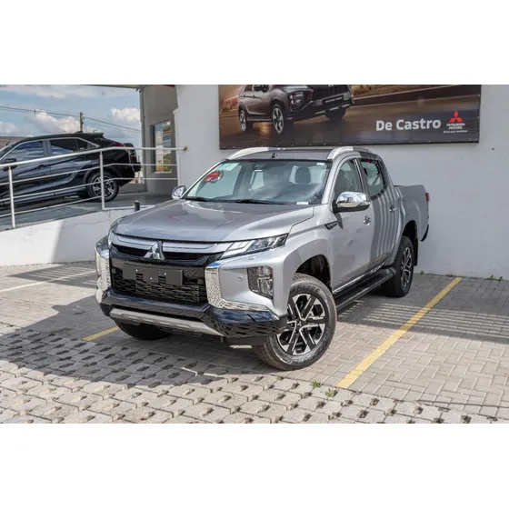Mitsubishi L200 2.4 Triton Sport Hpe S Cab. Dupla 4x4 Aut. 4p