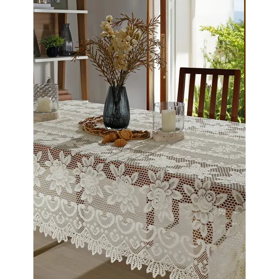 Toalha De Mesa Oval Sala Cozinha Gardênia 1,50m X2,70m Renda Cor Creme