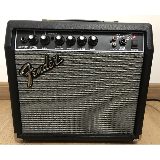 Fender Frontman 15g