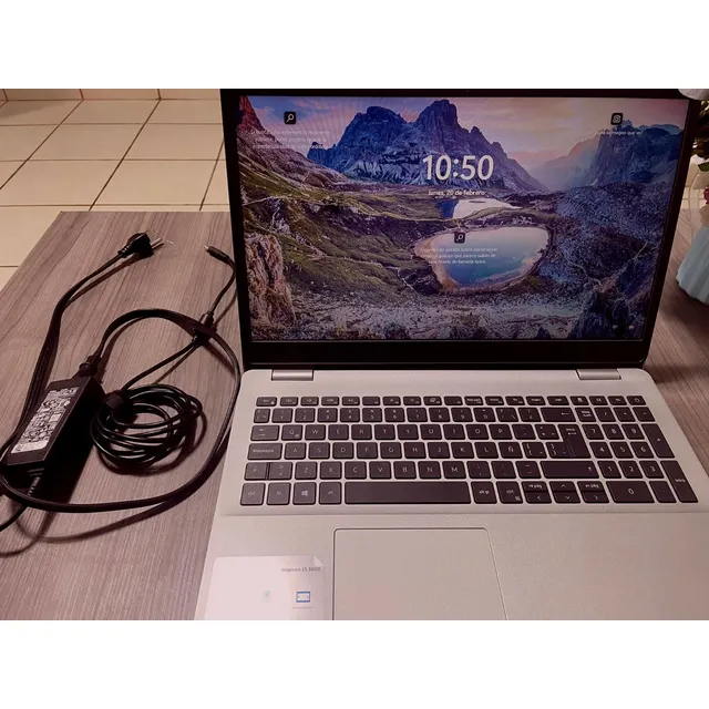 Laptop Dell Inspiron 3505