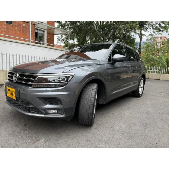 Volkswagen Tiguan Allspace Comfortline 1.4 Turbo
