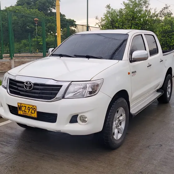 Toyota Hilux 2012 2.5 Diésel 4x4