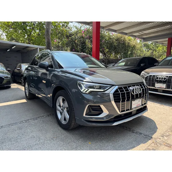 Audi Q3 1.4 35 Tfsi Select 150hp S-tronic