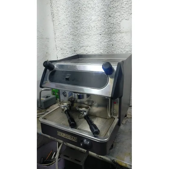Cafetera Expobar De Un Grupo Y Molino