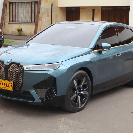 BMW Ix 2022 Xdrive40 M Sport Atelier
