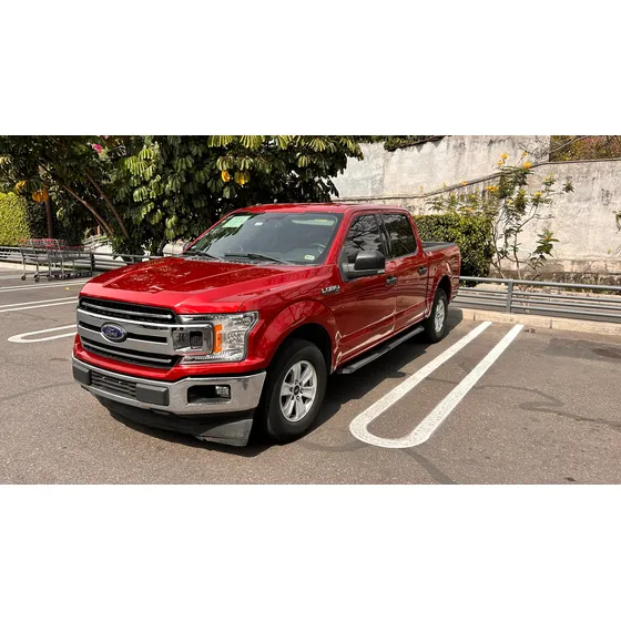 Ford Lobo 5.0l Doble Cabina Xlt V8 4x2 At