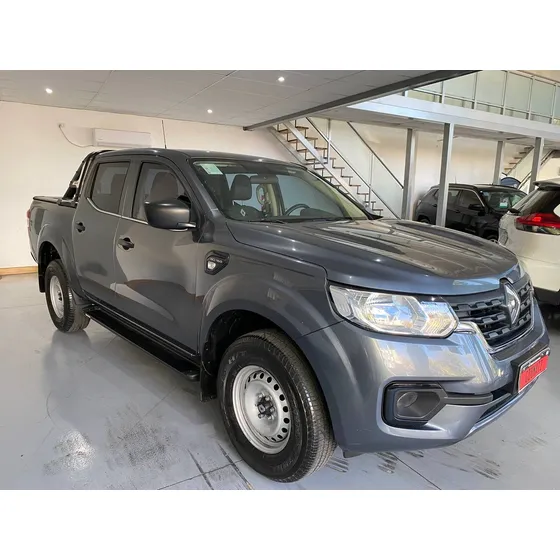 Renault Alaskan 2.3t 16v Confort Mt 4x2