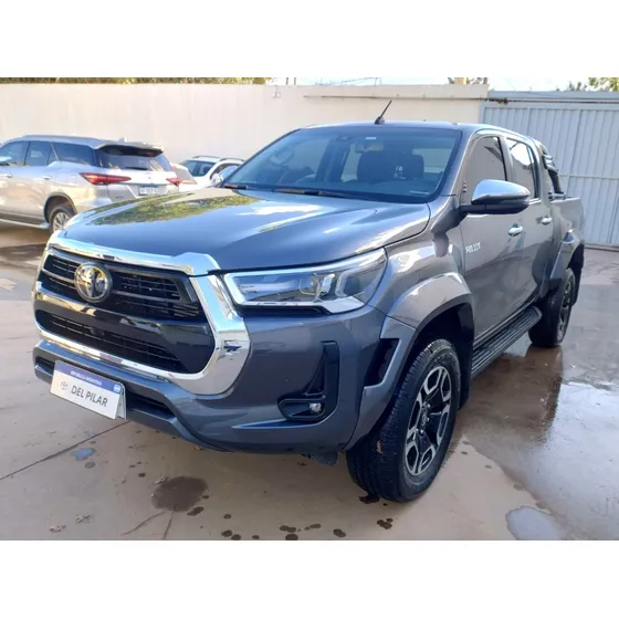 Toyota Hilux 4x4 Dc Srx 2.8 Tdi 6 At