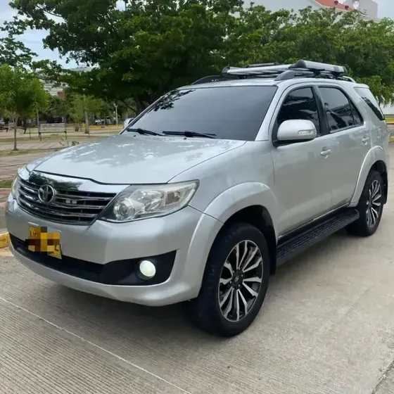 Toyota Fortuner 2014 2.7l 4x2