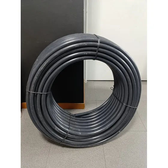 Manguera De Riego 60 Psi 3/4  Rollo 100 De Mts Y Accesorios
