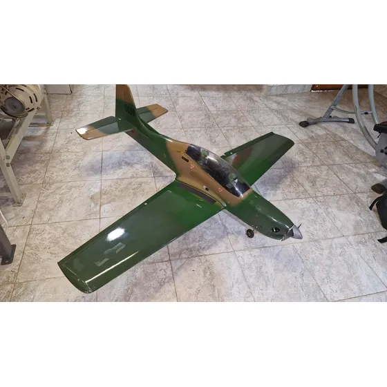 Avion Aeromodelismo Tucano, Motor Dle 20cc, Tren Retractil