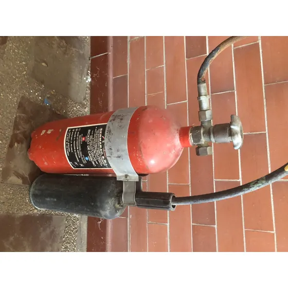 Extintor De Incendio Usado Pre Cargado De Boca Ancha