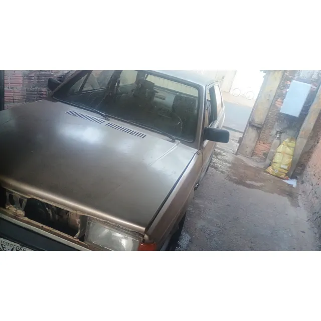 Motor: 1.6l (ap-1800), 4 Cilindros Em Linha  Potência: Aprox