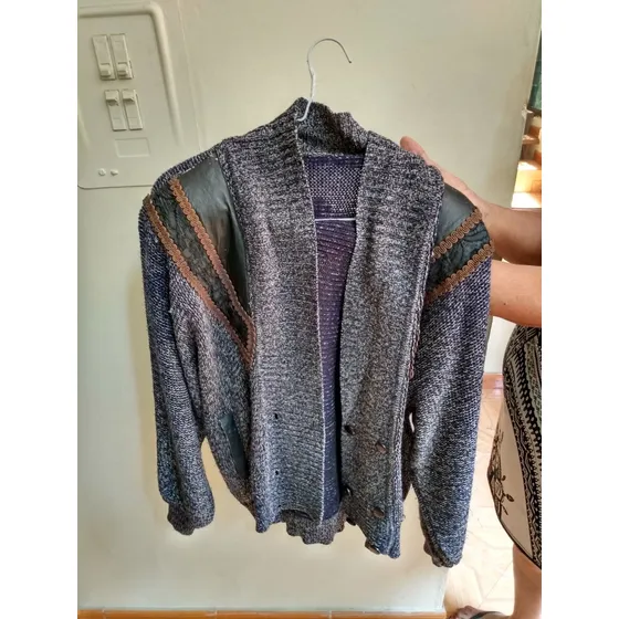 Sweater Abrigo Para Dama Usado Talla M