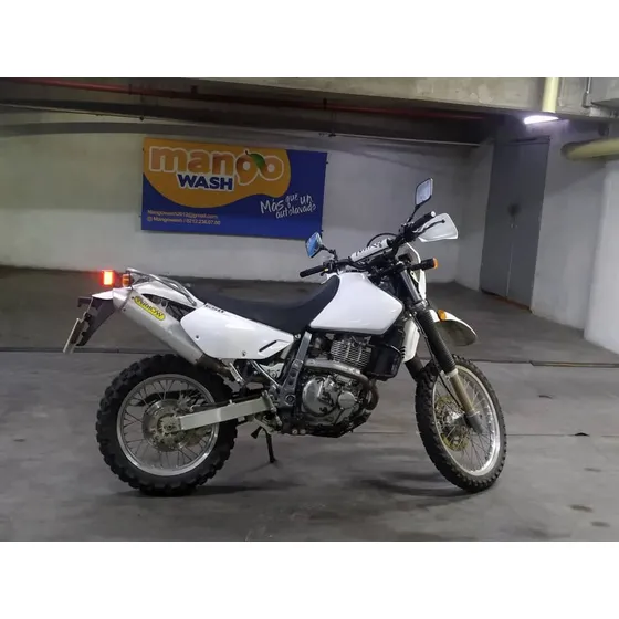 Suzuki Dr650