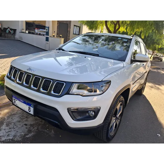 Jeep Compass 2.0 Longitude Aut. 5p