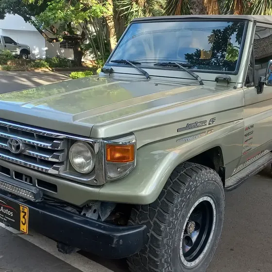 Toyota Land Cruiser 1998 4.5 Fzj75 Macho