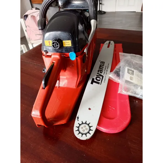 Motosierra Marca Toyama Modelo Tcs46x Nueva, Sin Uso.