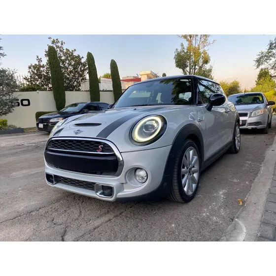 Mini Cooper S 2.0 Hot Chili At