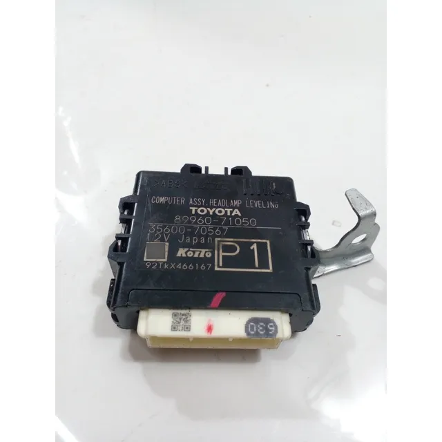 Modulo Regulagem Do Farol Hilux 8896071050