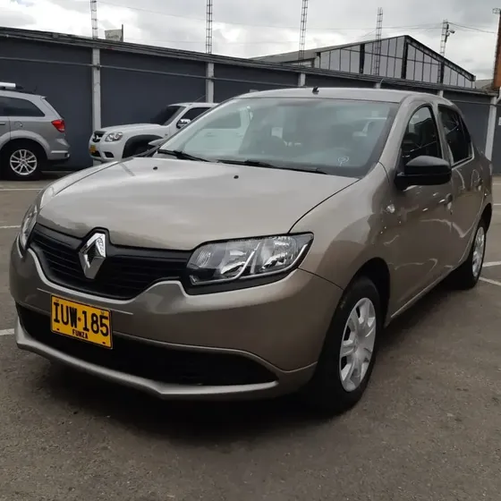 Renault Logan 2017 Authentique 1.5cc Mt Aa 4x2