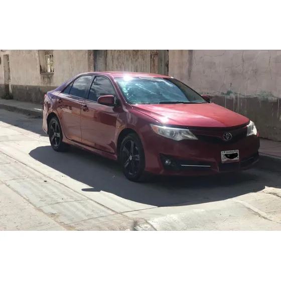 Toyota Camry 2.5 Le L4/ At