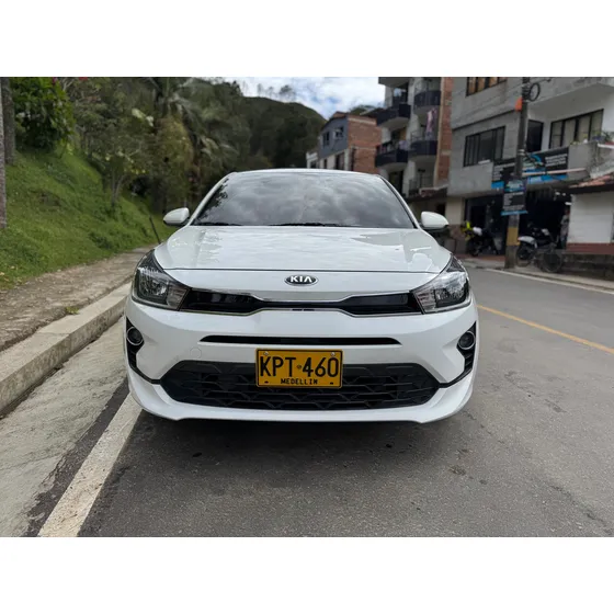 Kia Rio 1.4 Vibrant At