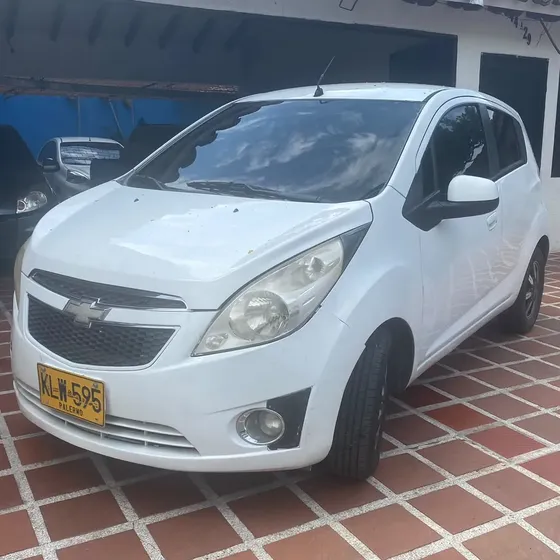 Chevrolet Spark 2014 1.2 Gt M300 Ltz