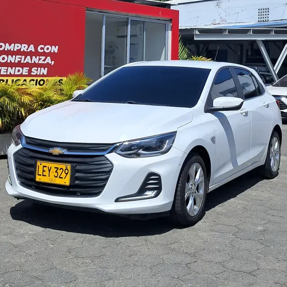 Chevrolet Onix 2022 1.0t Premier Hatch At